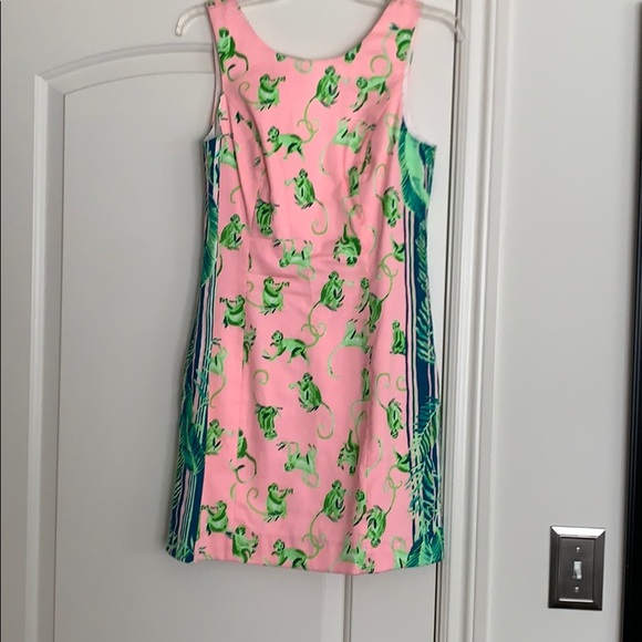 Lilly Pulitzer Dresses & Skirts - Lilly dress size 2